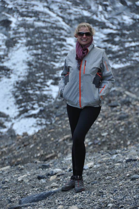 Pausa para fotos na região das geleiras do Lake Louise, em Alberta, no Canadá